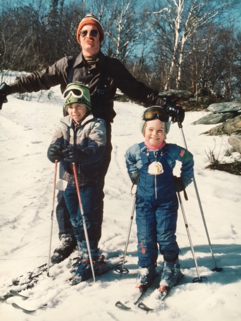 olympian_hannah_hardaway_as_a_young_skier_with_her_dad_and_brother